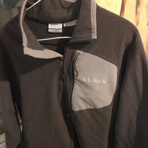 Columbia Mens Jacket, size  Medium